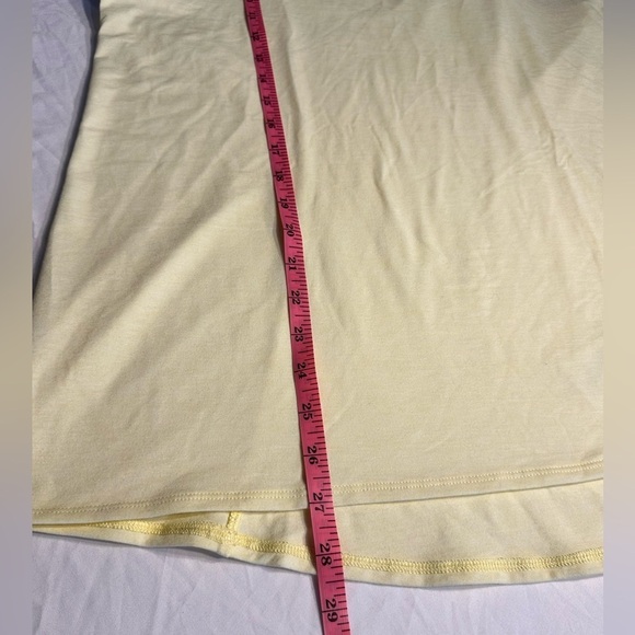 Patagonia Pale Yellow Sleeveless Tank - Yoga/Hiking/Outdoors/Workout Size Large - Picture 10 of 10